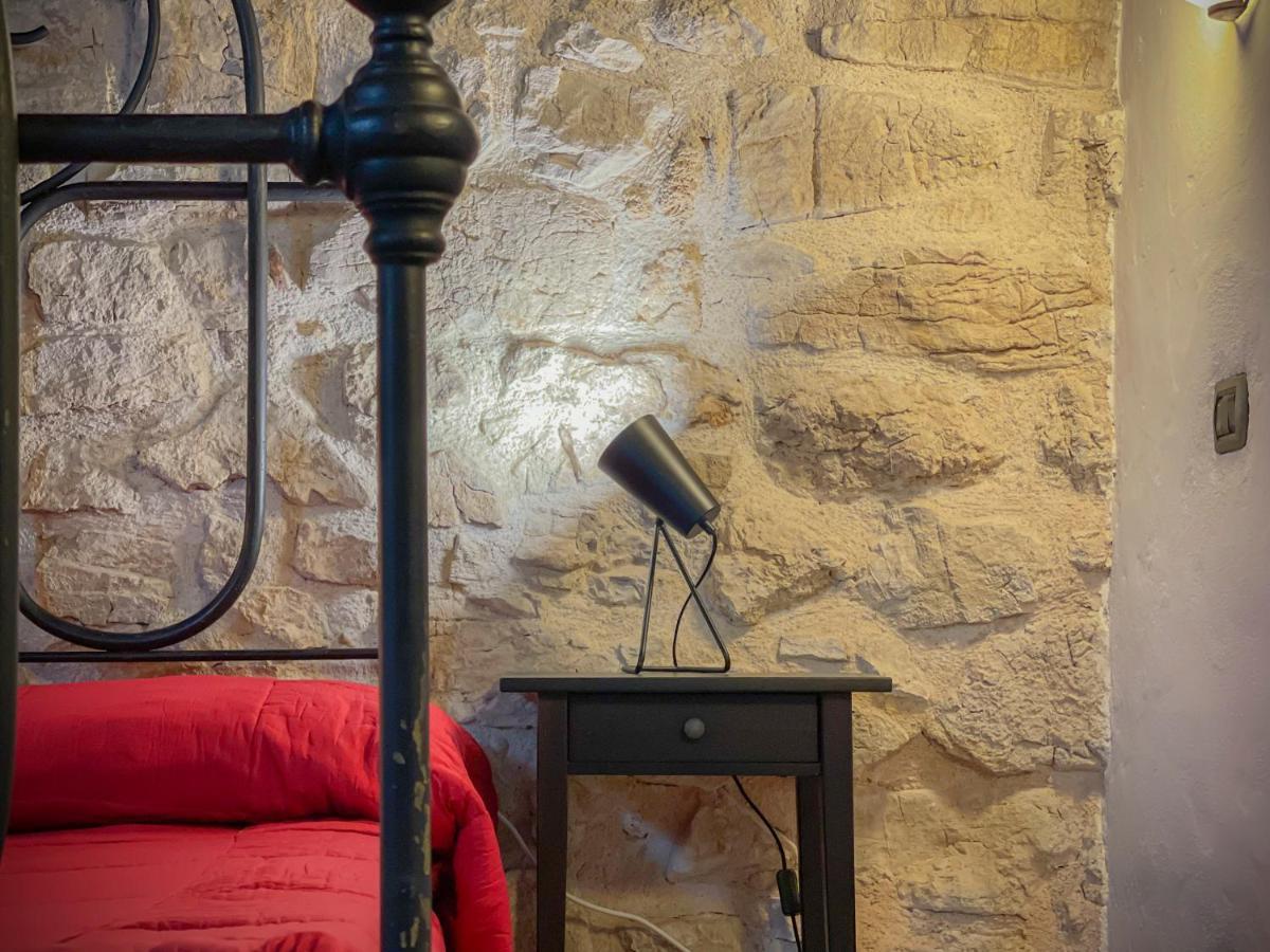 Borgo San Valentino Aparthotel Arrone Екстериор снимка