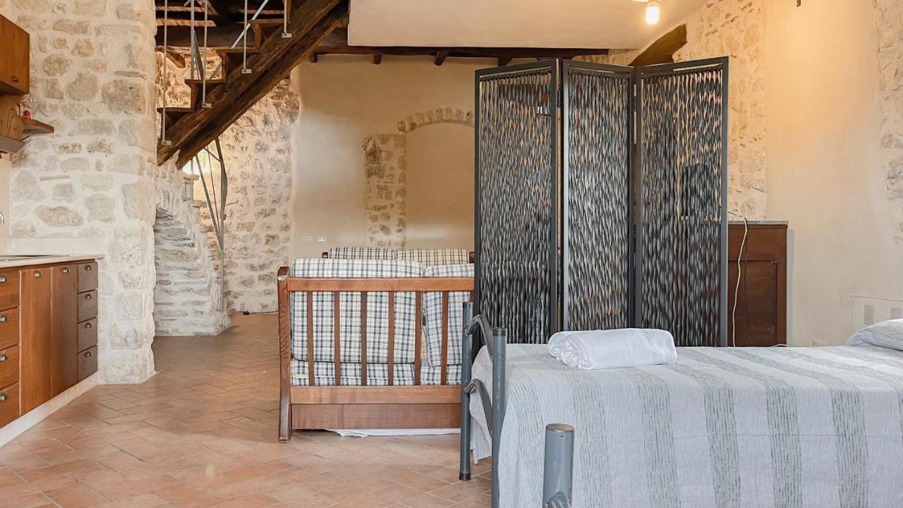 Borgo San Valentino Aparthotel Arrone Екстериор снимка