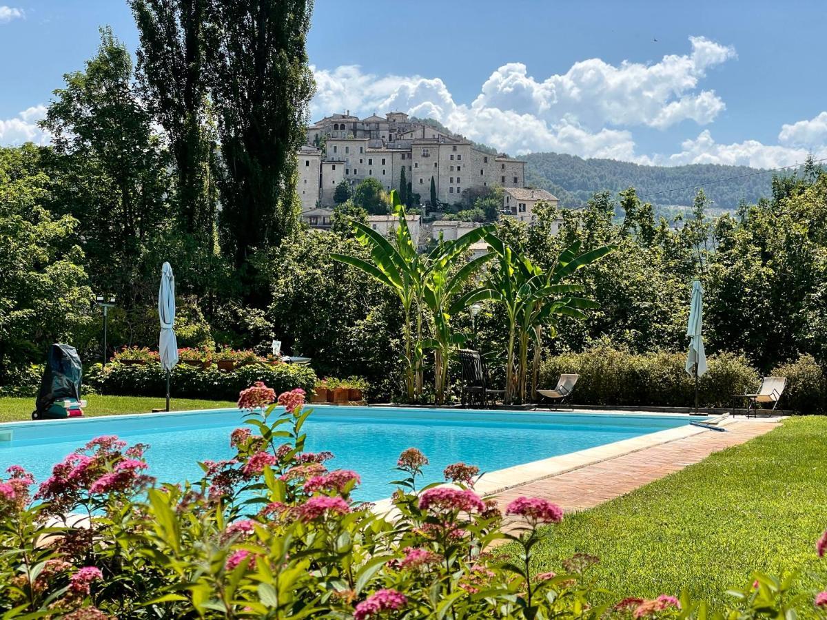 Borgo San Valentino Aparthotel Arrone Екстериор снимка